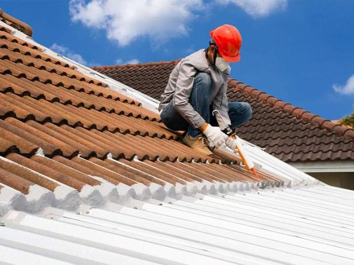 Travaux d'isolation de toit Izeure